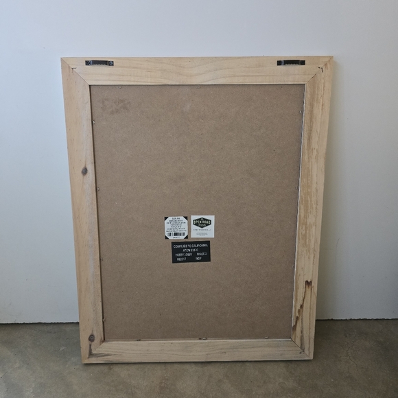 Home decor wall art Shabby Chic Bull skull with flowers distressed 20" x 16" - Picture 2 of 2